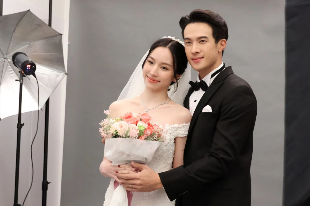 “James Ma” Makes His Stage Play Debut, Turning Comedian! Bringing Fans to Laugh Out Loud in “The Wedding Fiasco”