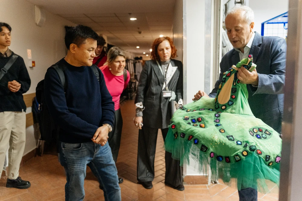 “Boy Takonkiet” leads Scenario onto the global stage as the “Agency of Creative Industries under the Government of Moscow” invites the company to join its Business Mission to promote and exchange collaboration in the theatrical industry