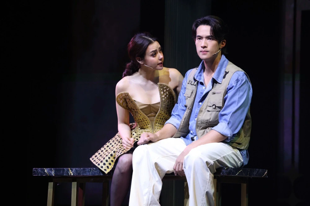 “Drama Queens The Musical” Ignites the Stage with Fierce Drama! Pat and Amanda Lead a Stellar Cast Delivering Absolute Showstopping Performances!
