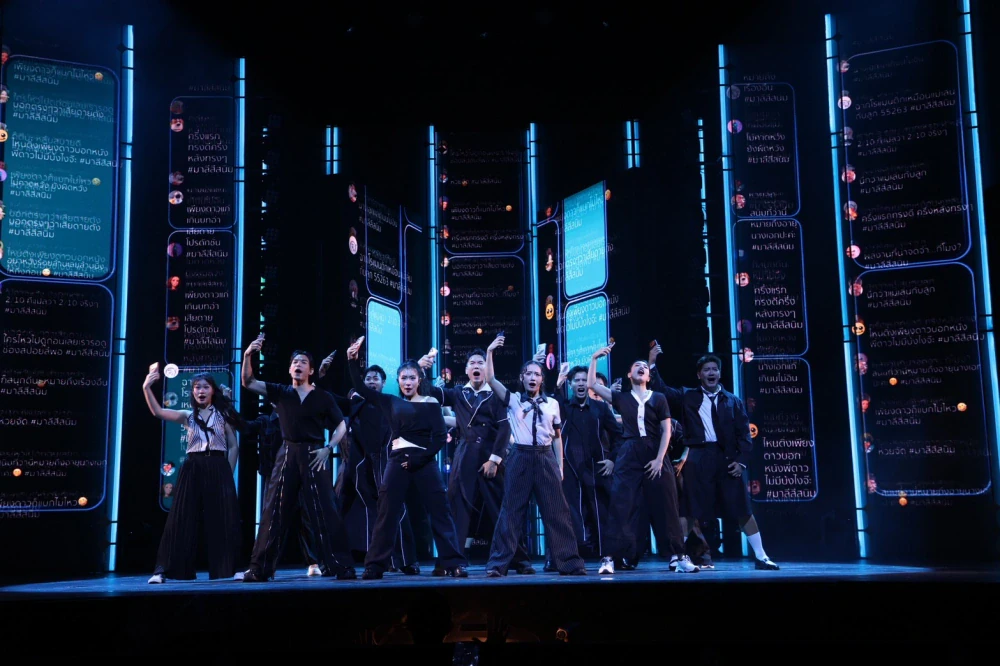 “Drama Queens The Musical” Ignites the Stage with Fierce Drama! Pat and Amanda Lead a Stellar Cast Delivering Absolute Showstopping Performances!