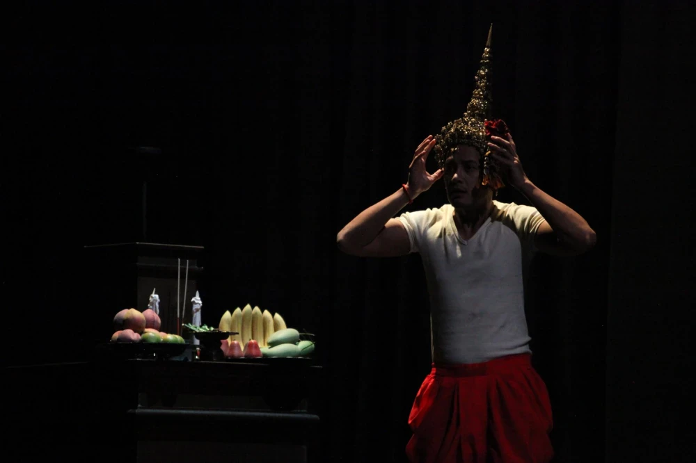 นั่งติดผี The Shock on stage